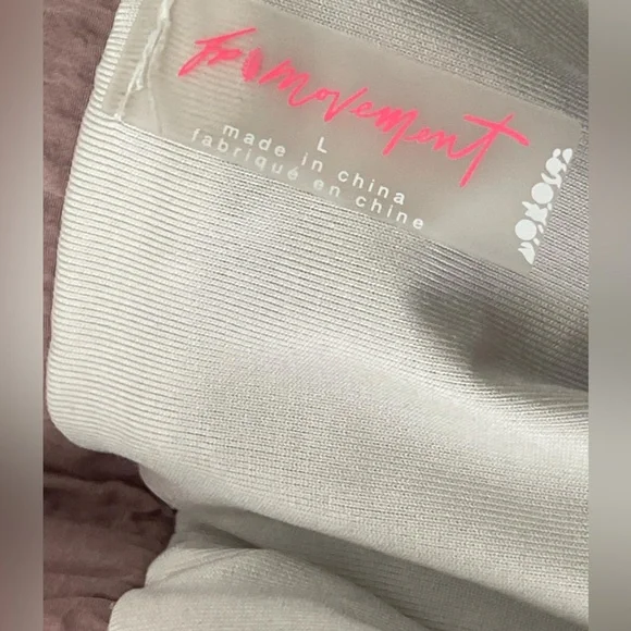 Free People FP Movement Way Home Shorts in Moonlight Mauve L - Picture 8 of 8